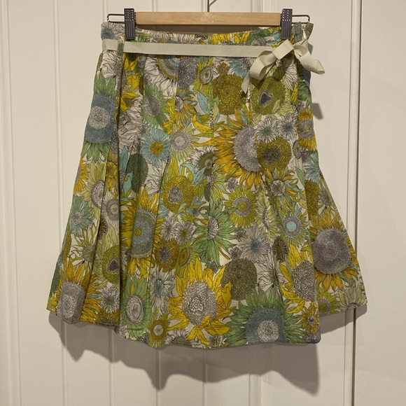 J Crew cotton lined sunflower skirt - Picture 2 of 4
